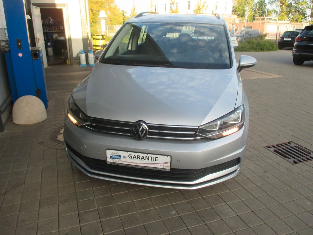 Volkswagen Touran 2021