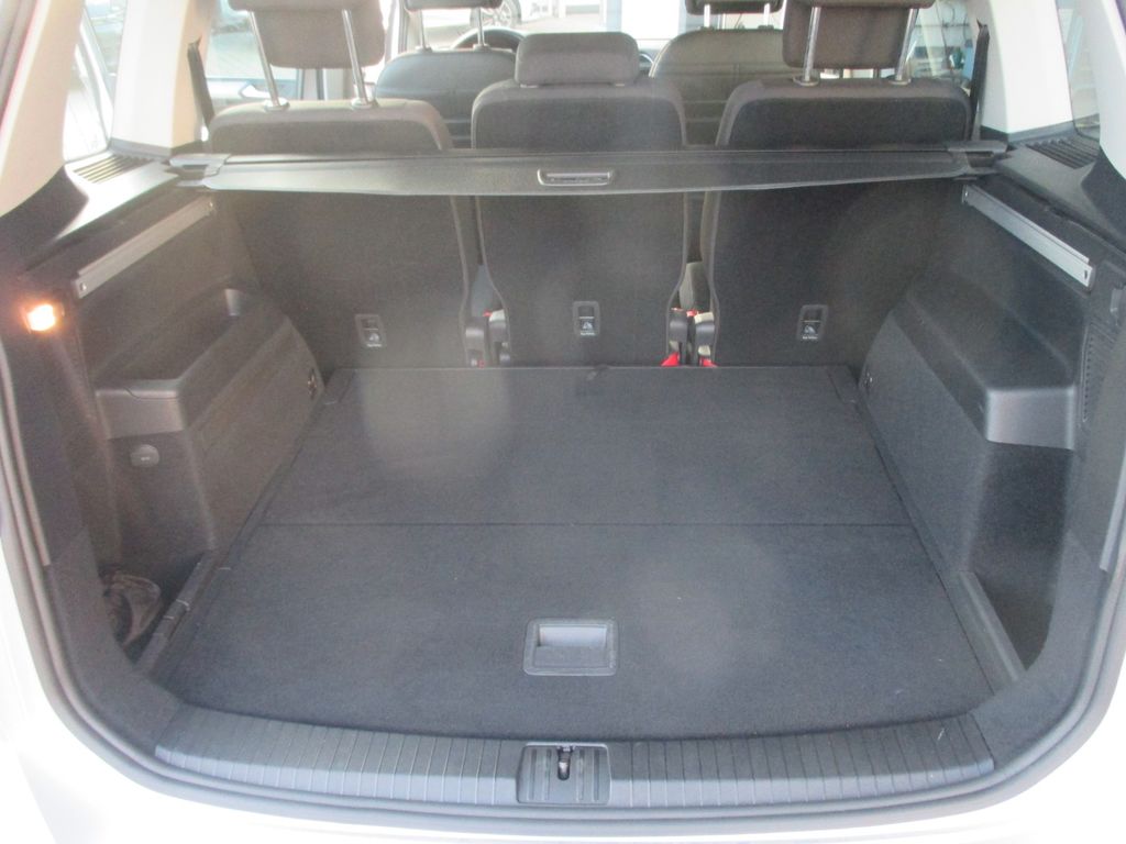 Volkswagen Touran 2021