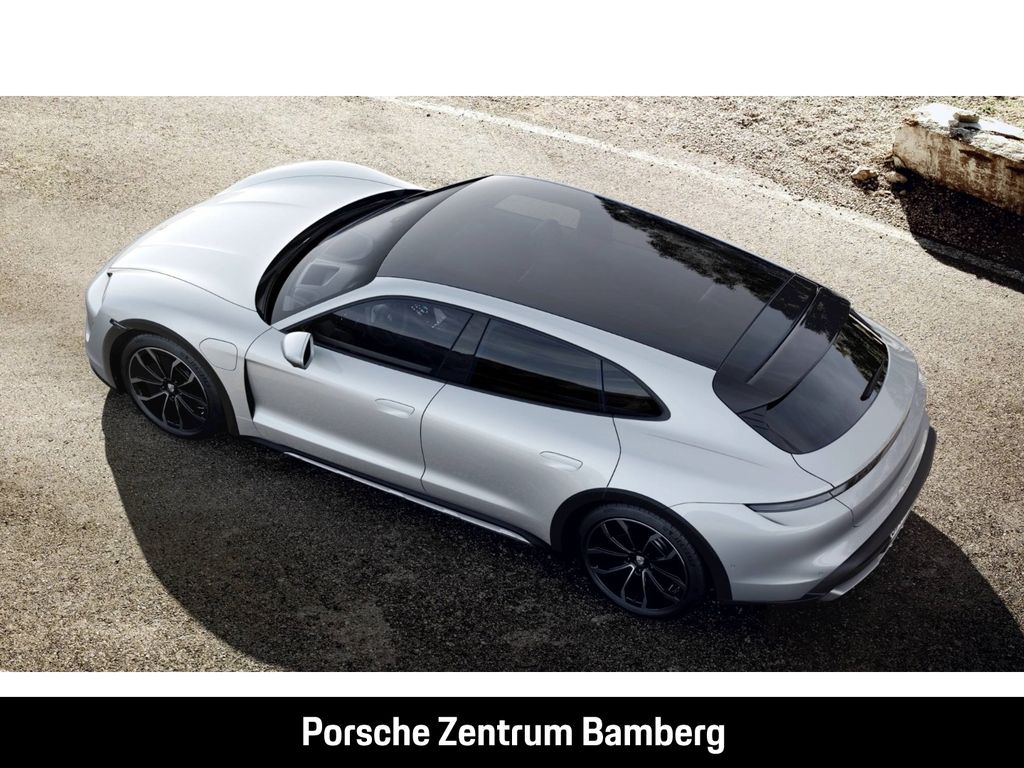 Porsche Taycan 2022