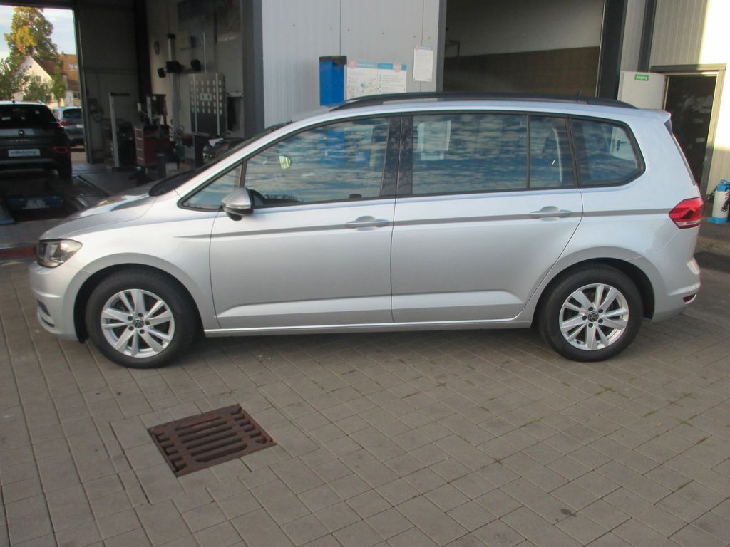 Volkswagen Touran 2021