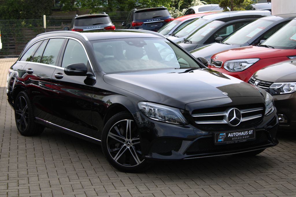 Mercedes-Benz C 300 2021