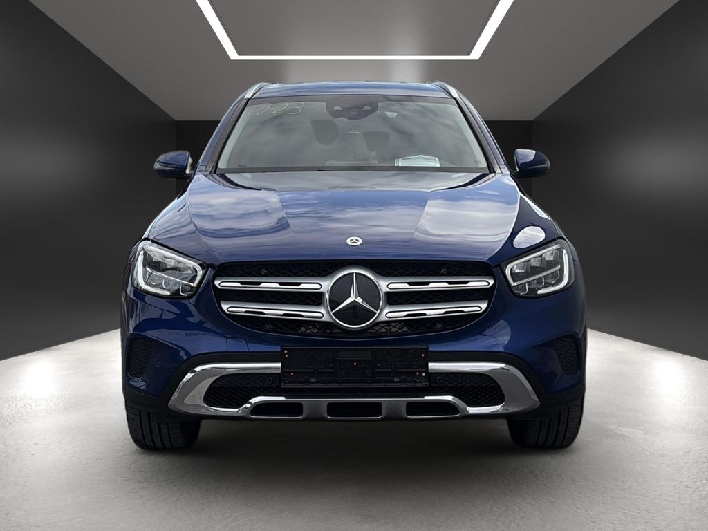 Mercedes-Benz GLC 300 2021