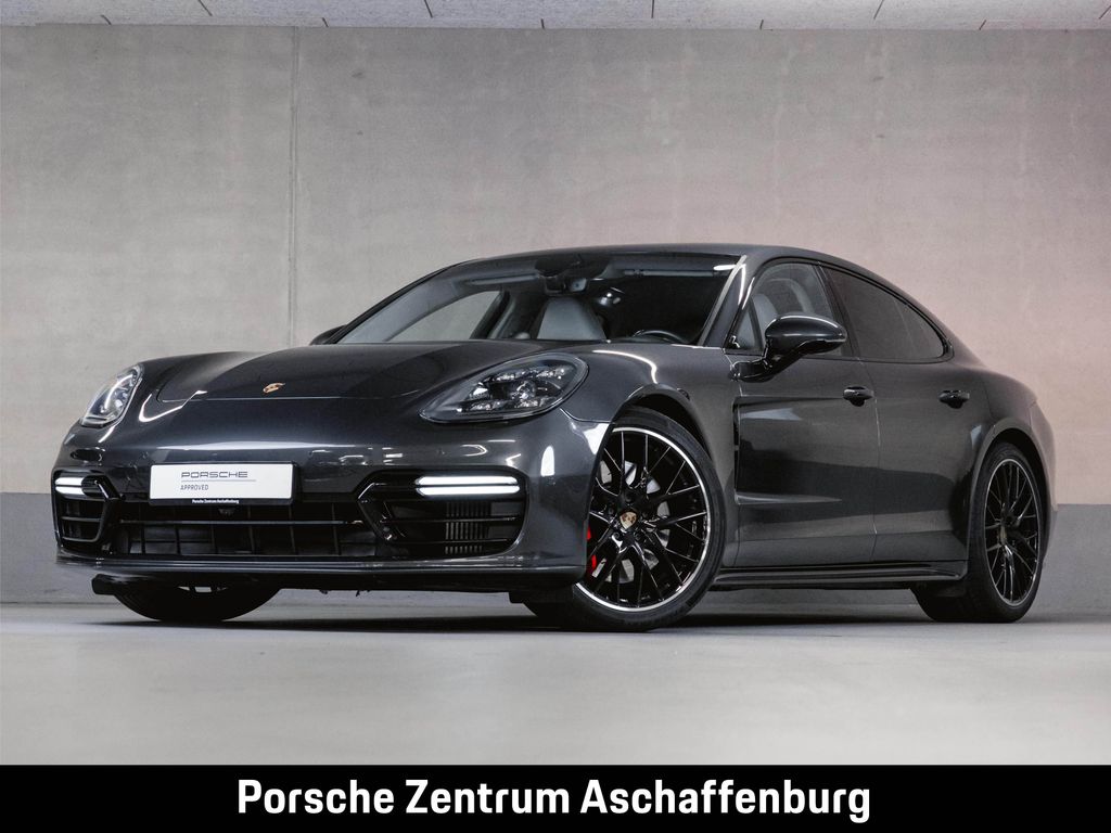 Porsche Panamera 2019