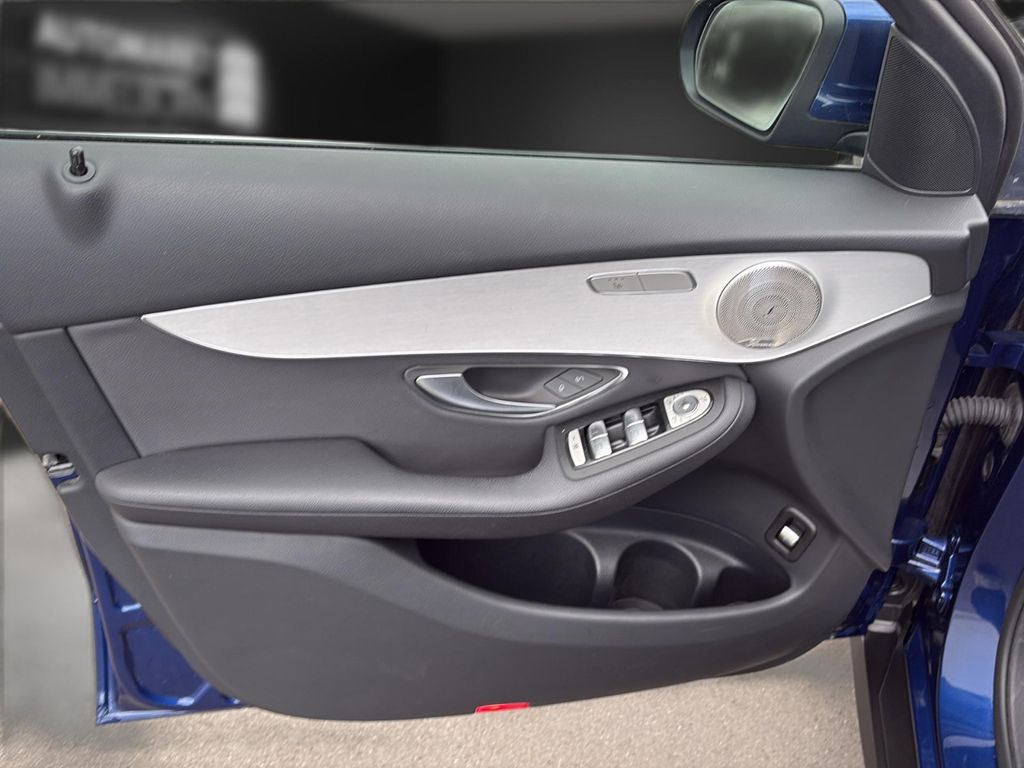 Mercedes-Benz GLC 300 2021