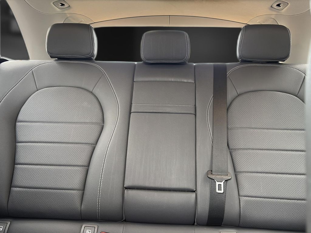 Mercedes-Benz GLC 300 2021