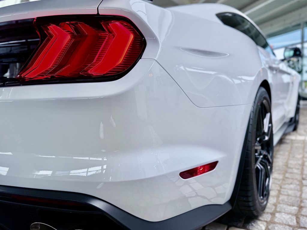 Ford Mustang 2020