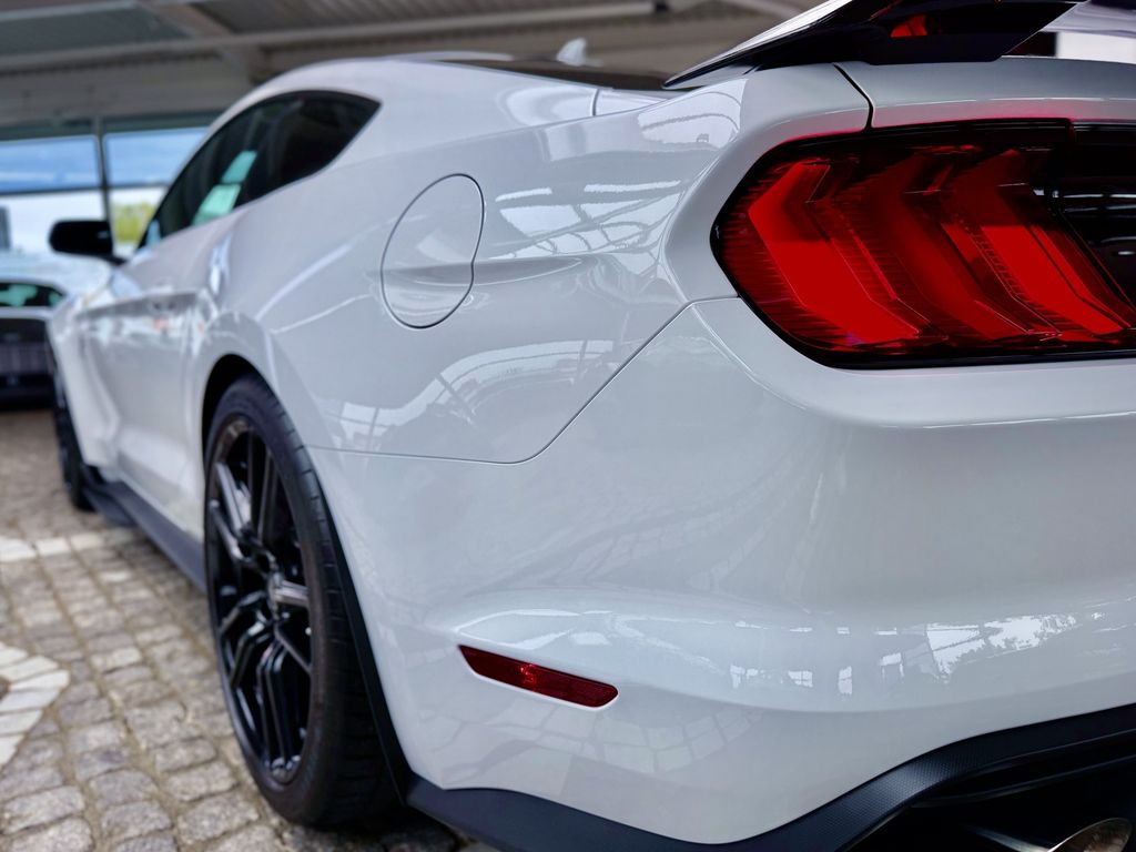 Ford Mustang 2020
