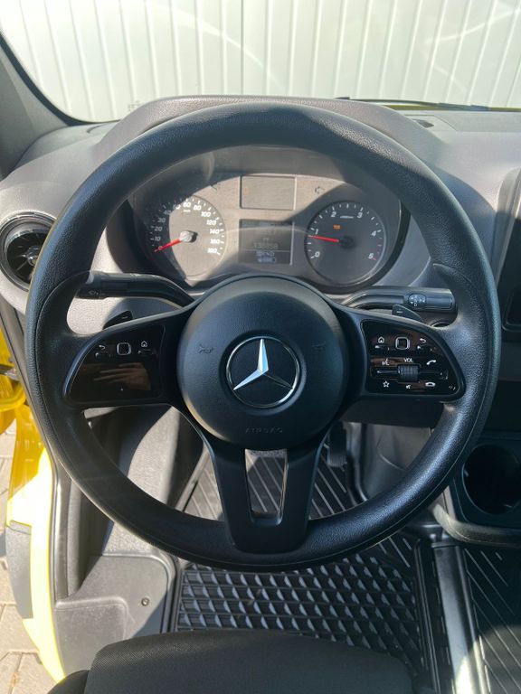 Mercedes-Benz Sprinter 2021