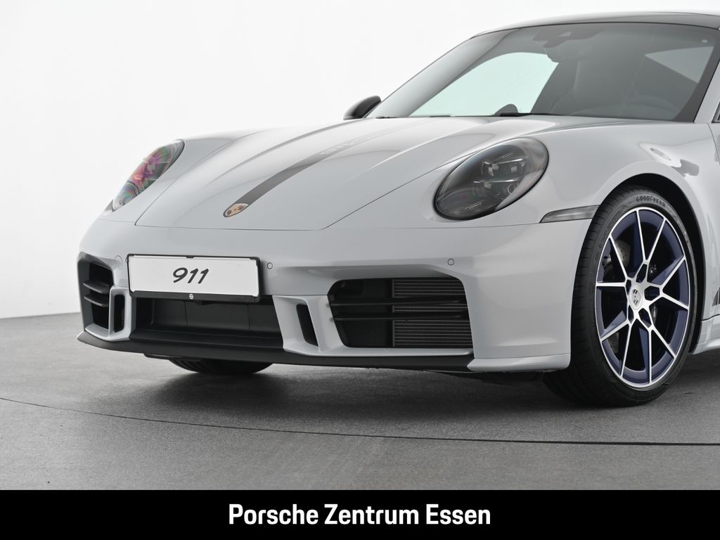 Porsche 992 2025