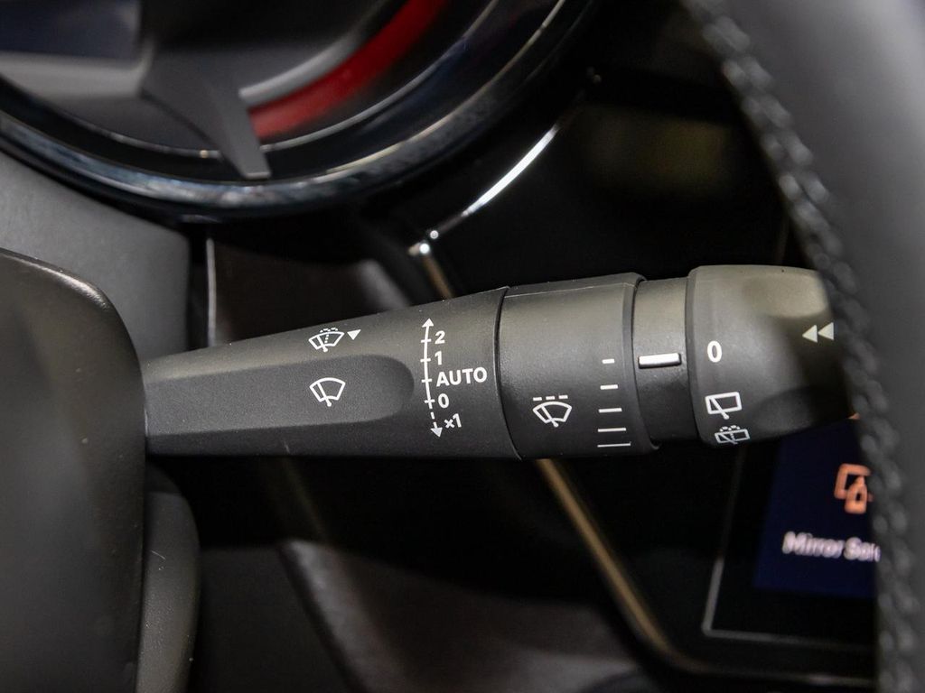 Alfa Romeo Junior 2025