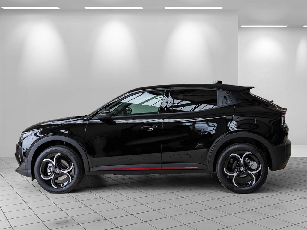 Alfa Romeo Junior 2025