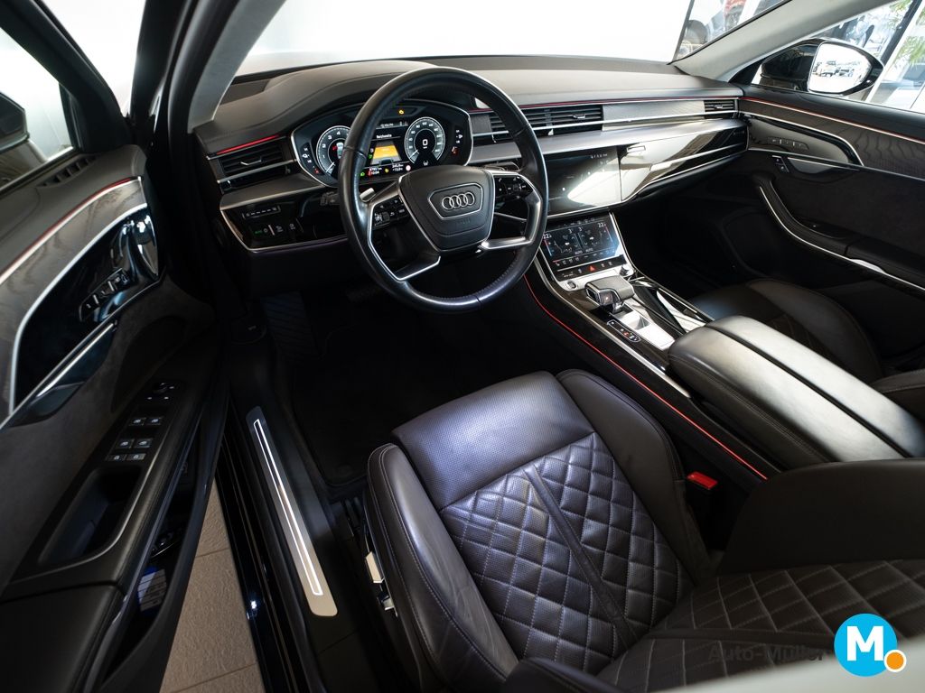 Audi A8 2021