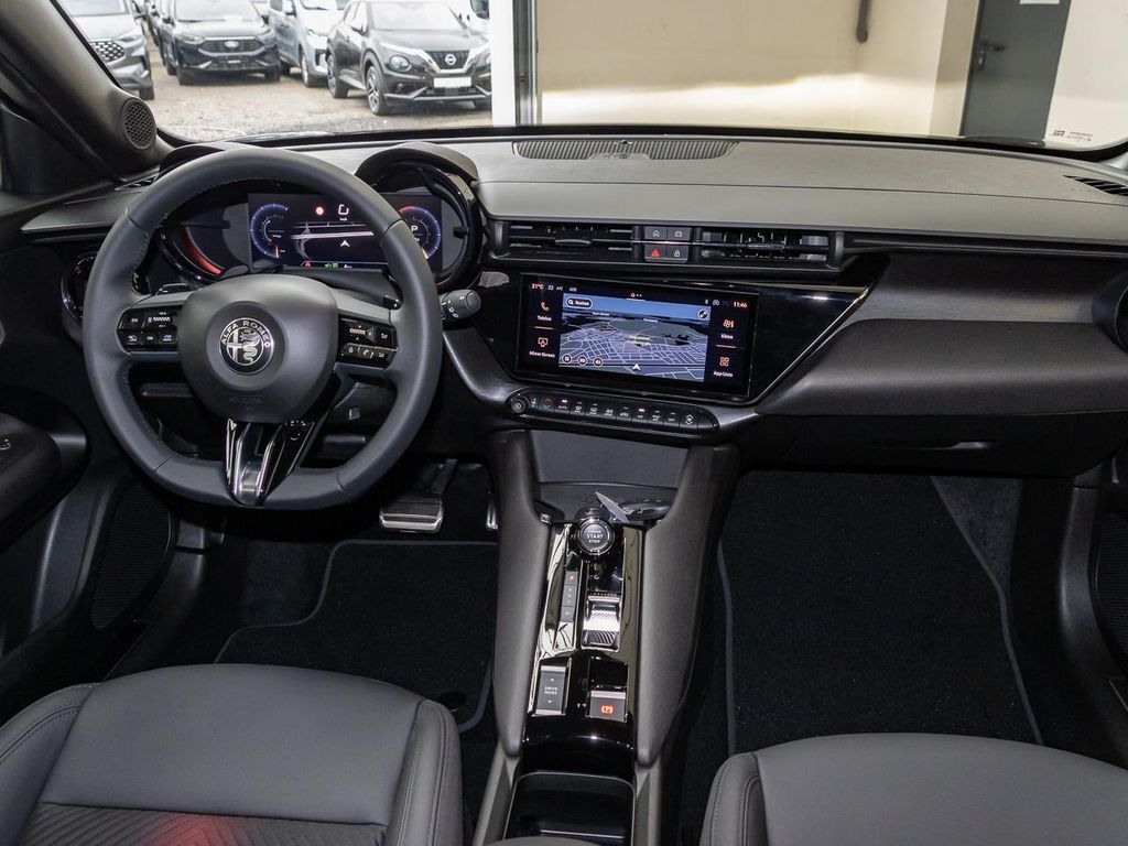 Alfa Romeo Junior 2025