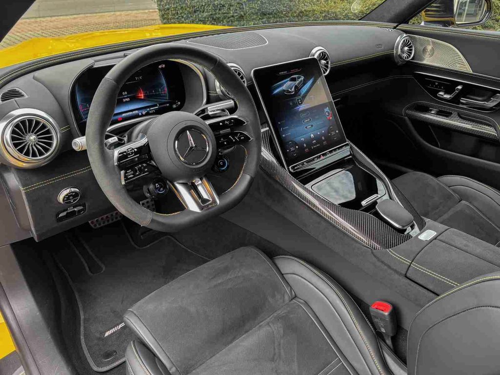 Mercedes-Benz AMG GT 2024