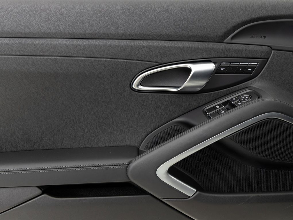 Porsche Boxster 2023