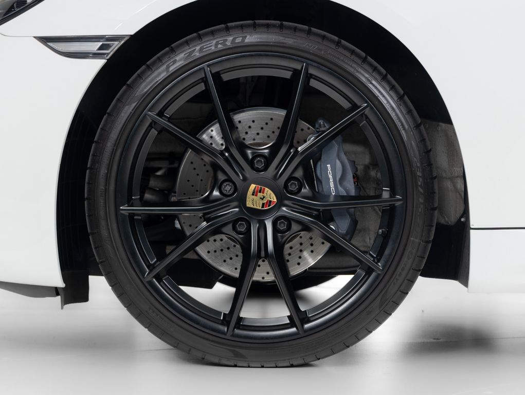 Porsche Boxster 2023