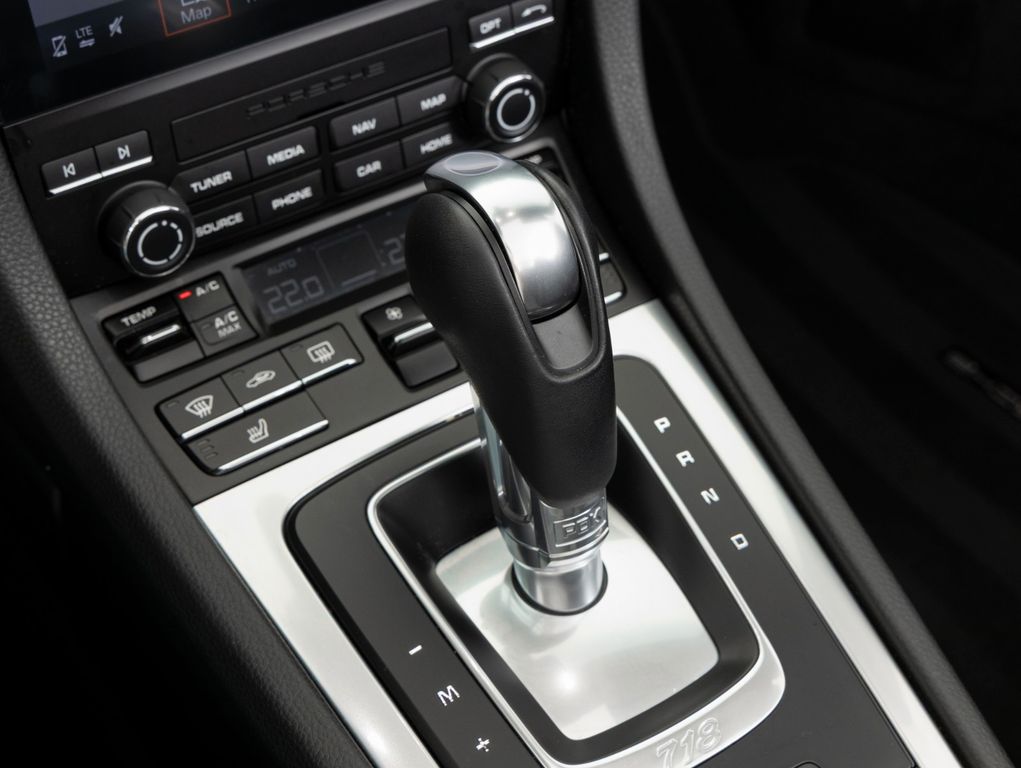 Porsche Boxster 2023