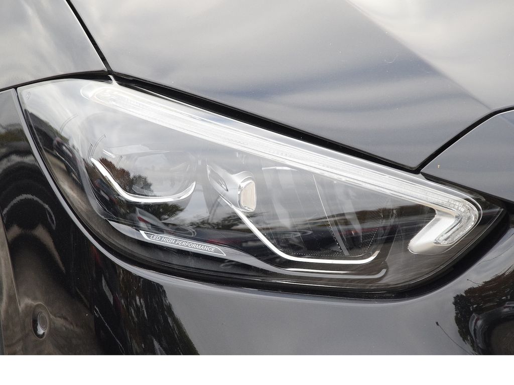 Mercedes-Benz C 220 2024