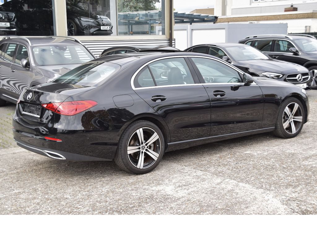 Mercedes-Benz C 220 2024