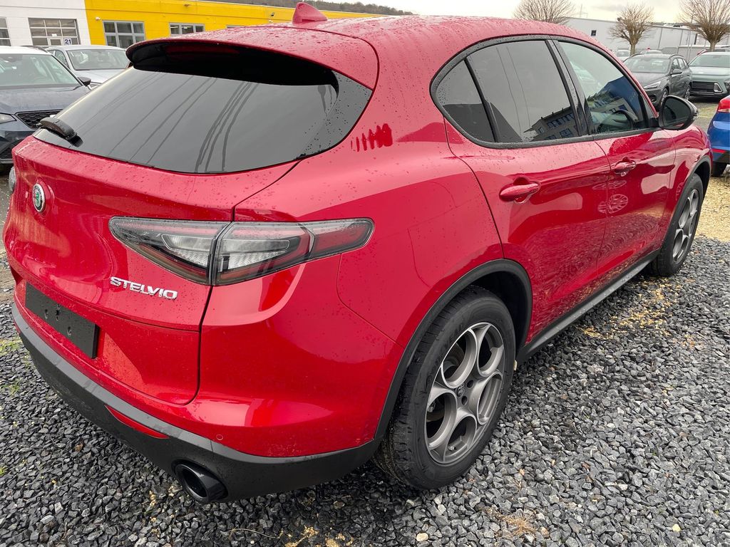 Alfa Romeo Stelvio 2024