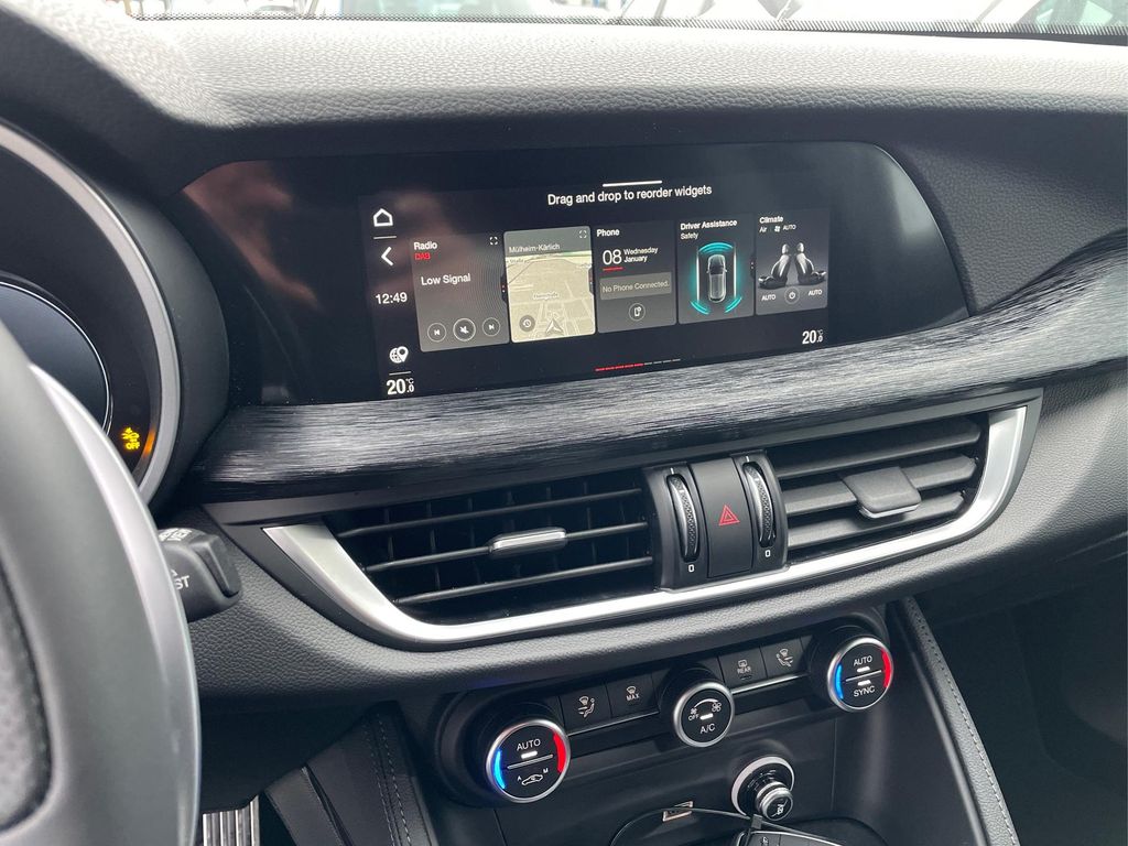 Alfa Romeo Stelvio 2024