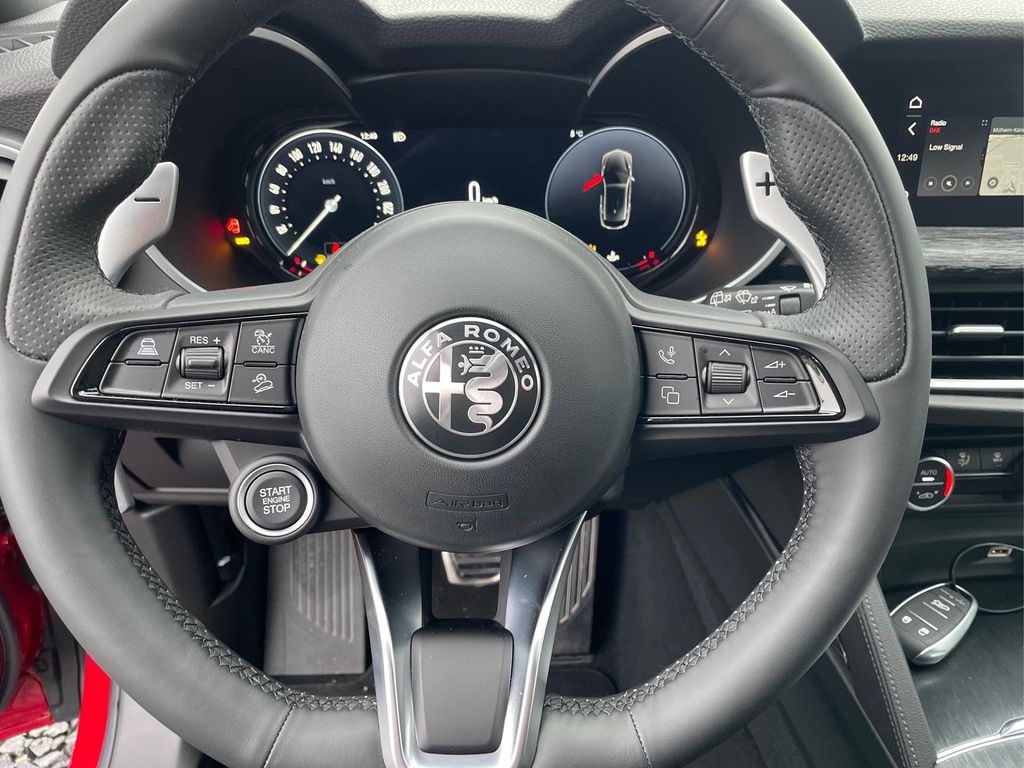 Alfa Romeo Stelvio 2024