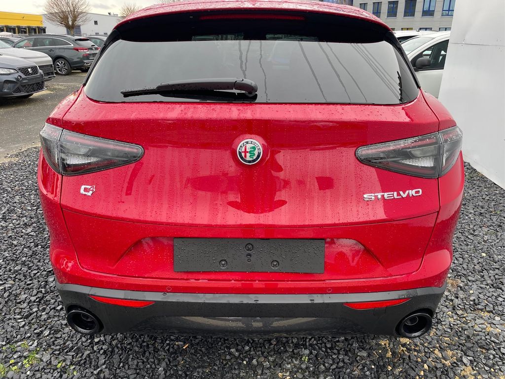 Alfa Romeo Stelvio 2024