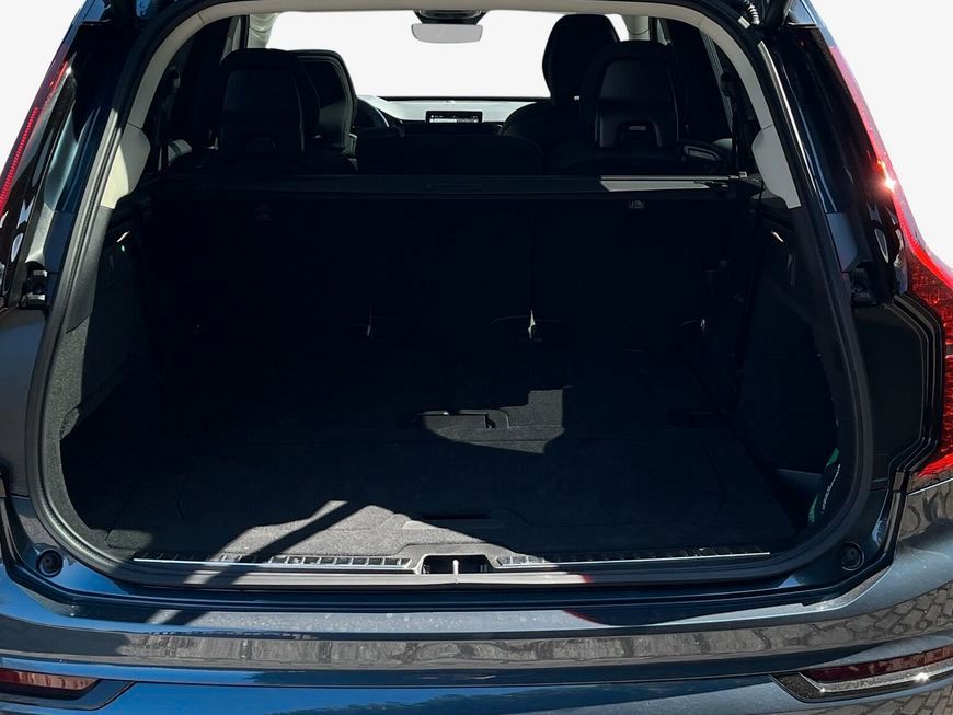 Volvo XC90 2025