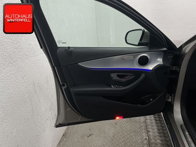 Mercedes-Benz E 220 2021