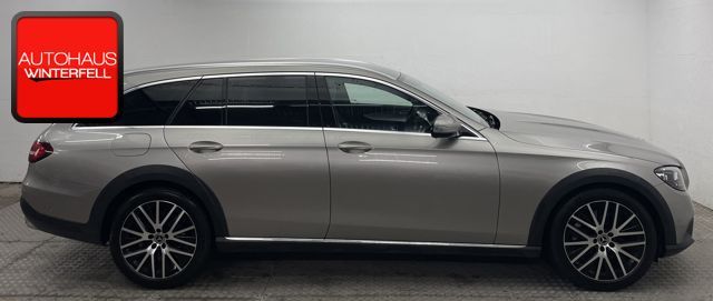 Mercedes-Benz E 220 2021