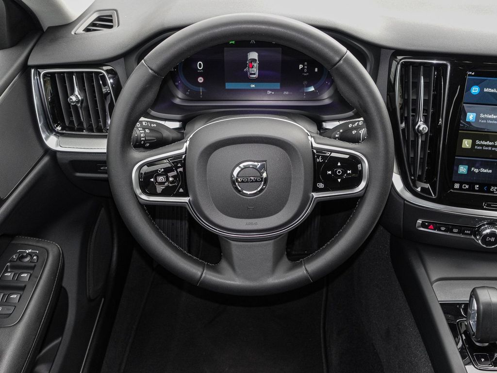 Volvo V60 Cross Country 2022