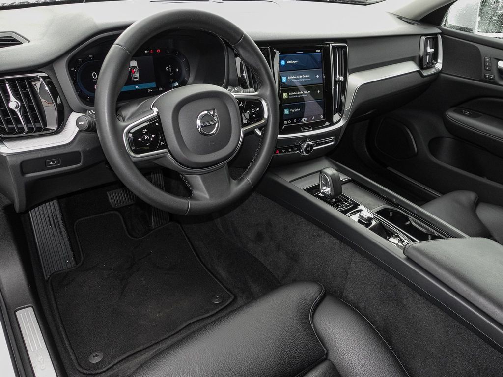 Volvo V60 Cross Country 2022