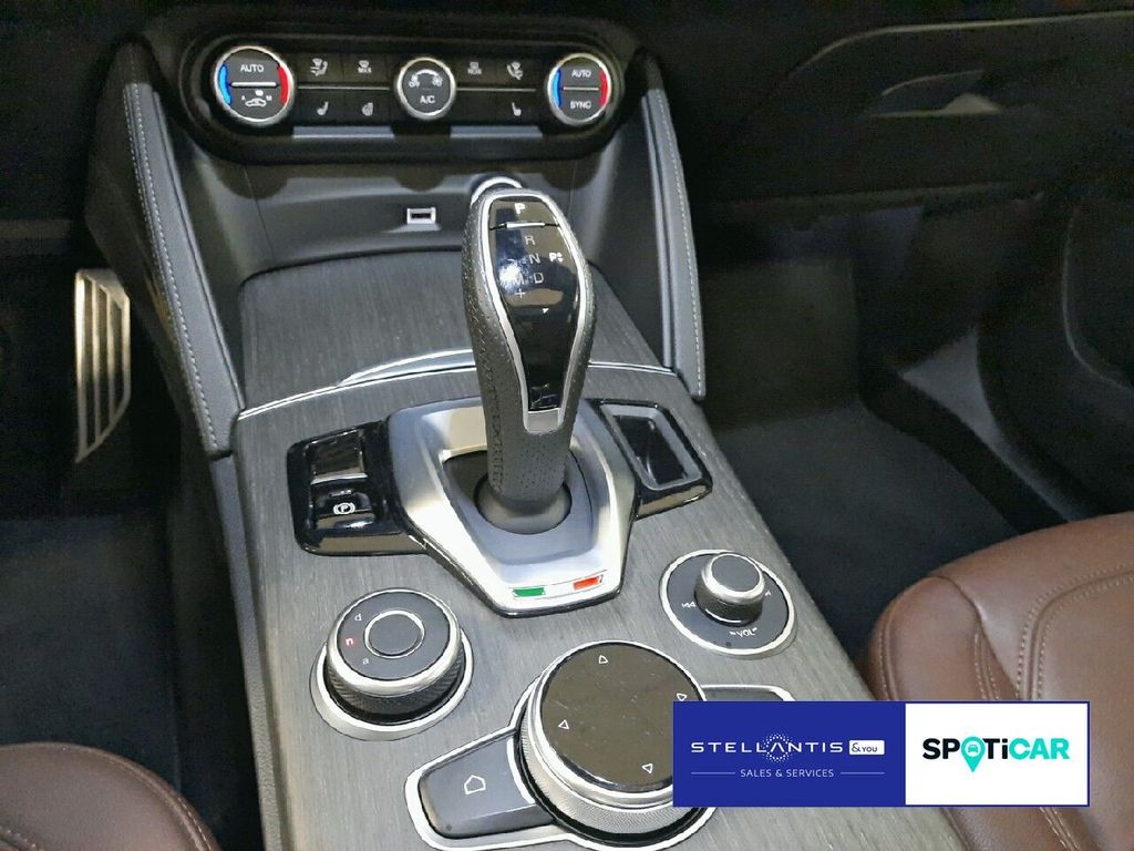 Alfa Romeo Stelvio 2022