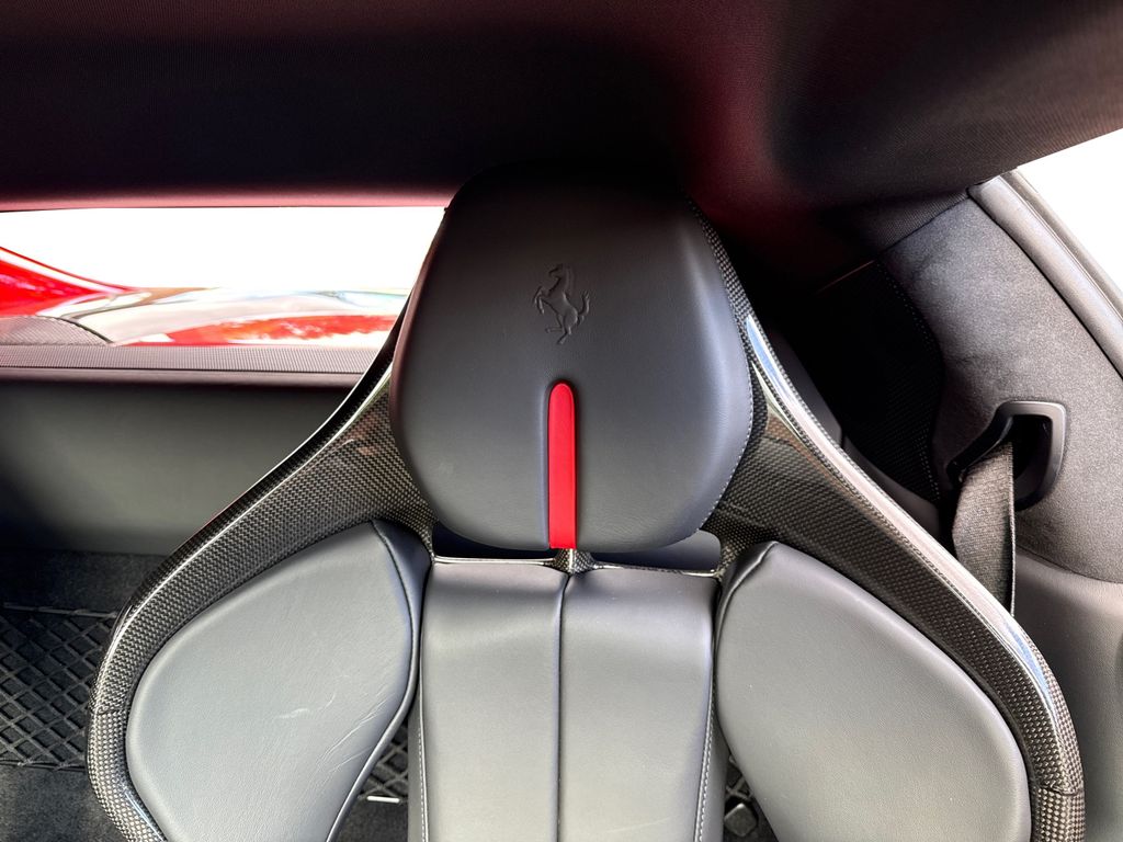 Ferrari 296 GTB 2023