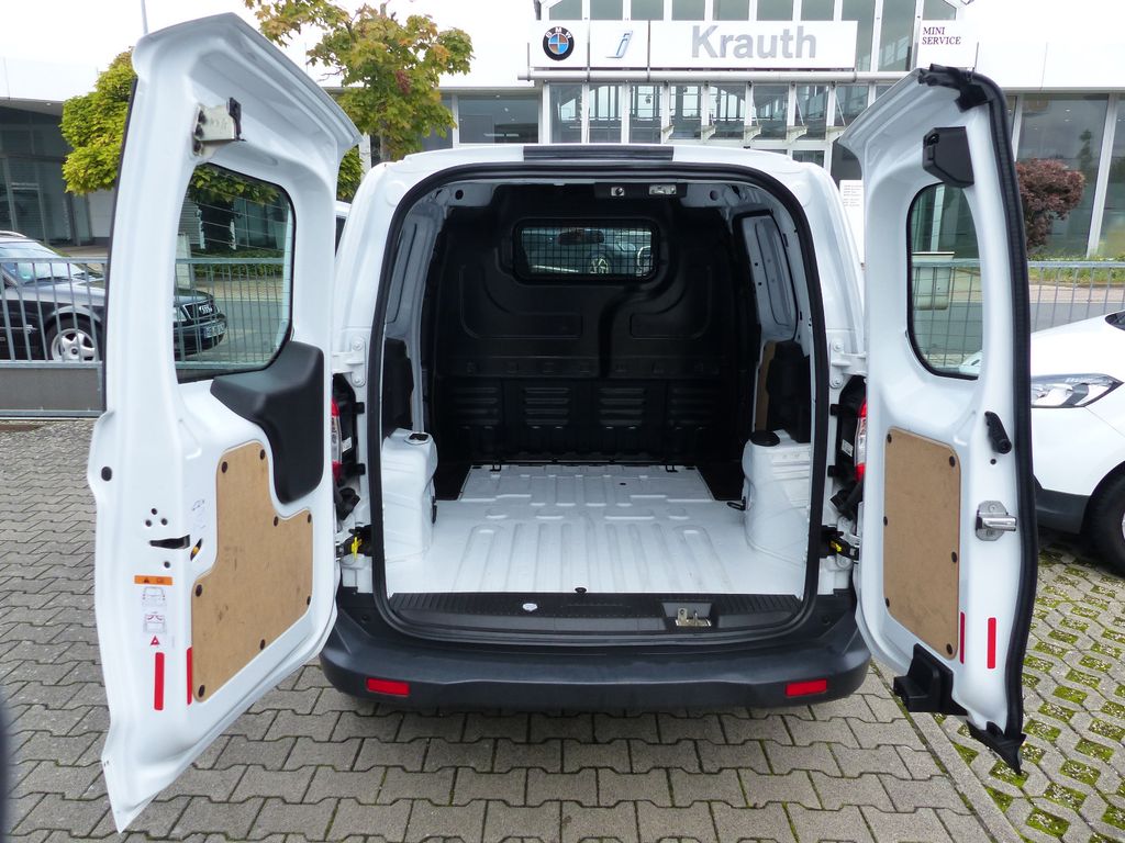 Ford Transit Courier 2020