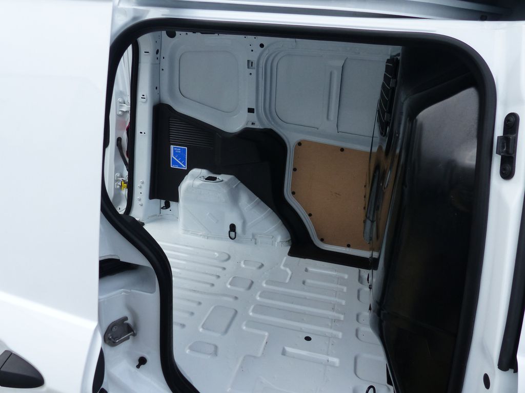 Ford Transit Courier 2020