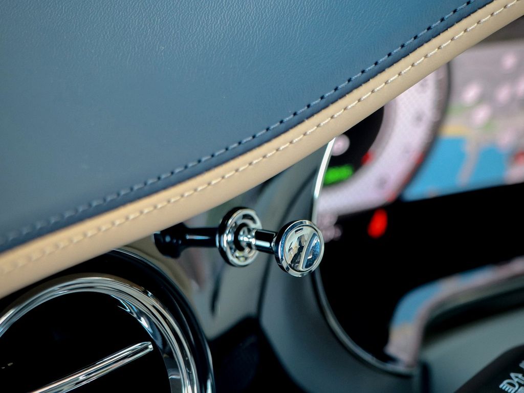 Bentley Continental GT 2025