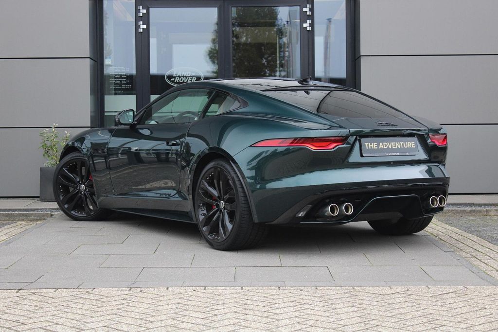 Jaguar F-Type 2024