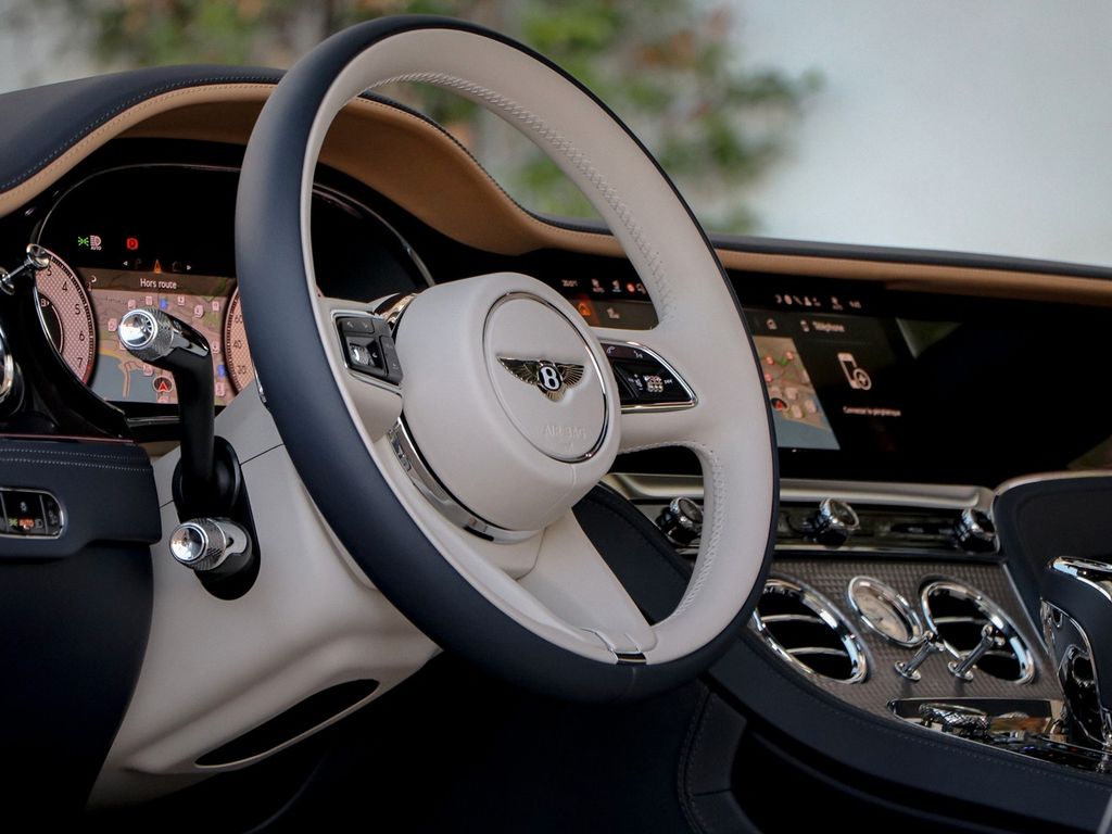 Bentley Continental GT 2025