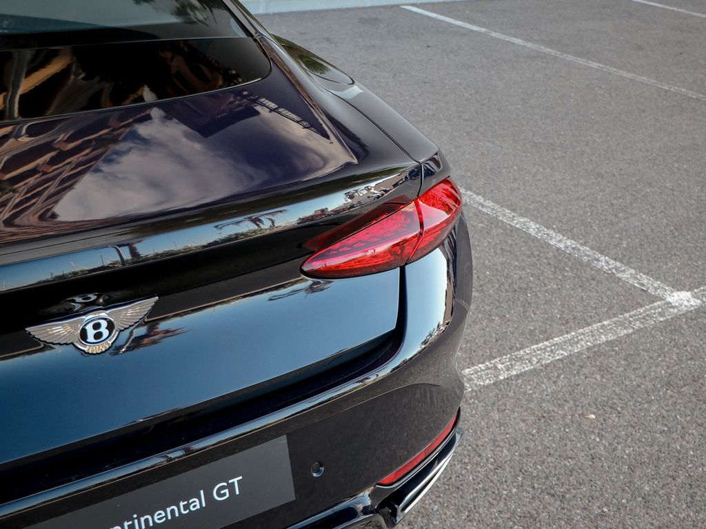 Bentley Continental GT 2025
