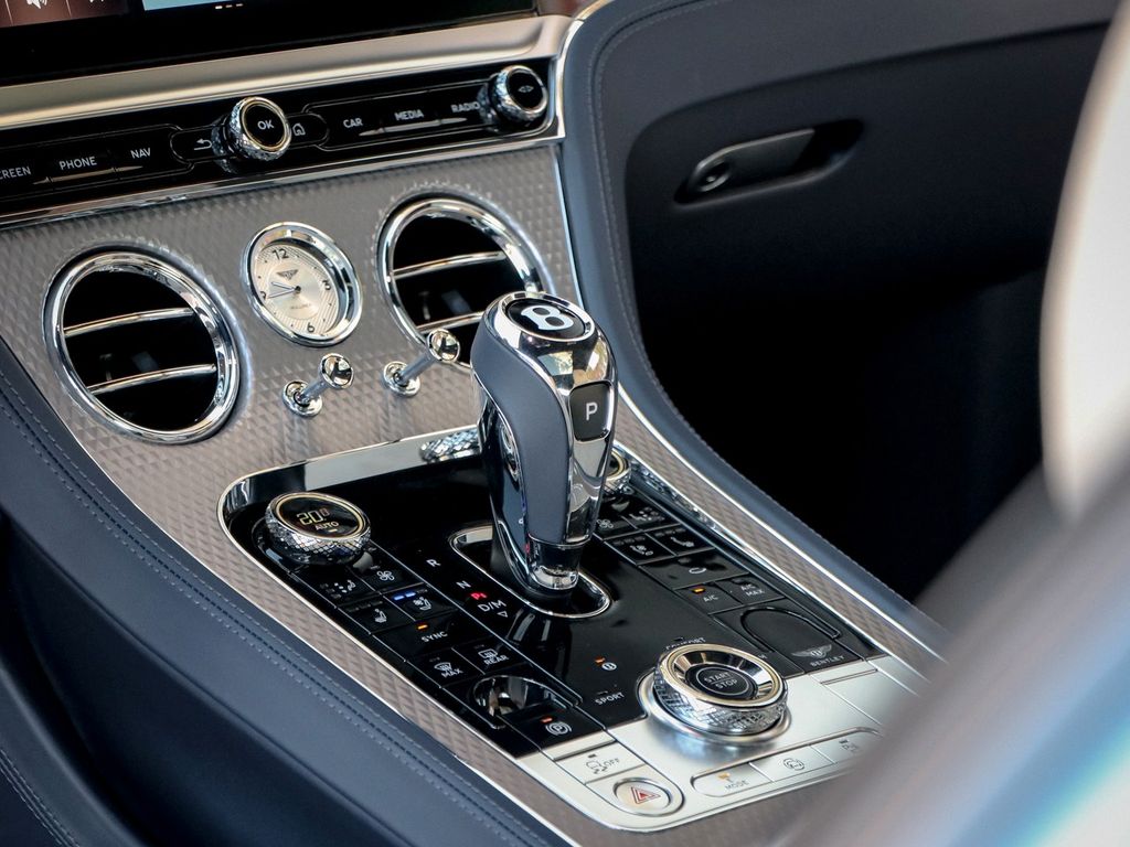 Bentley Continental GT 2025