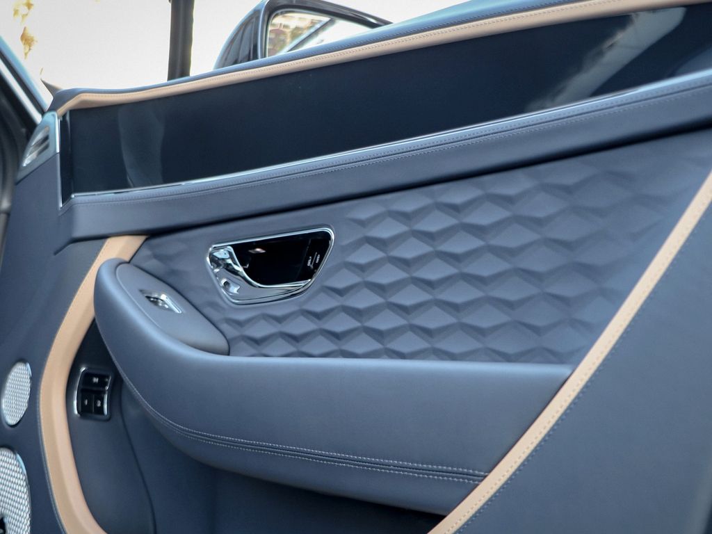 Bentley Continental GT 2025