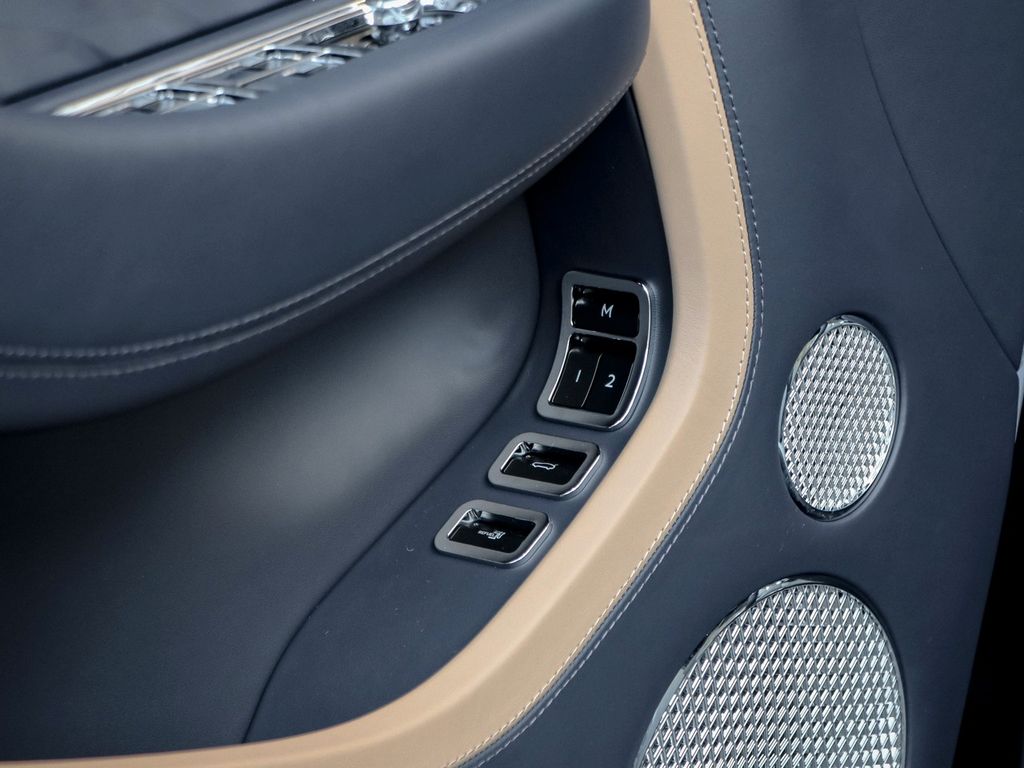 Bentley Continental GT 2025