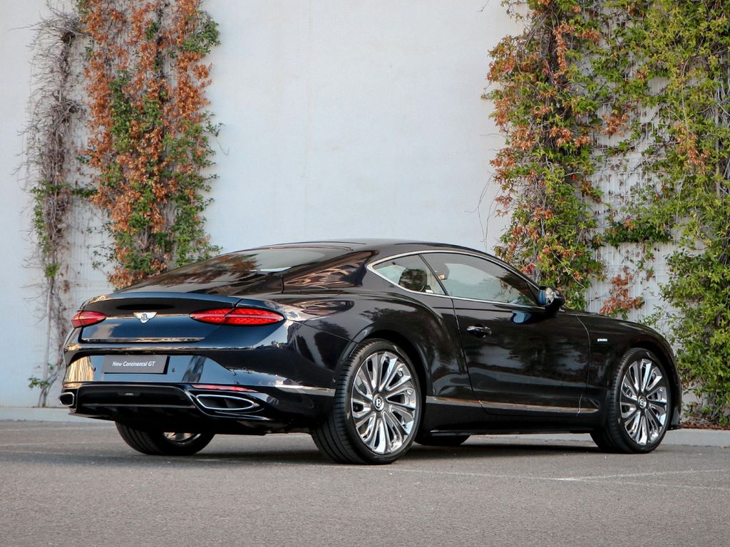 Bentley Continental GT 2025