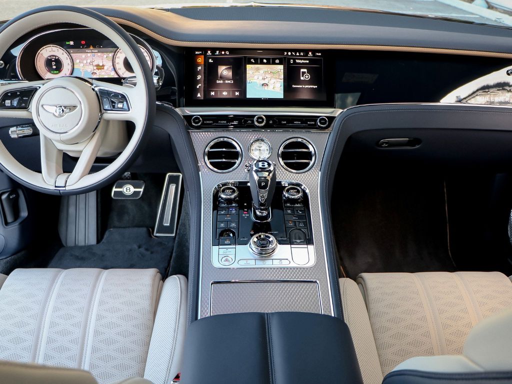 Bentley Continental GT 2025