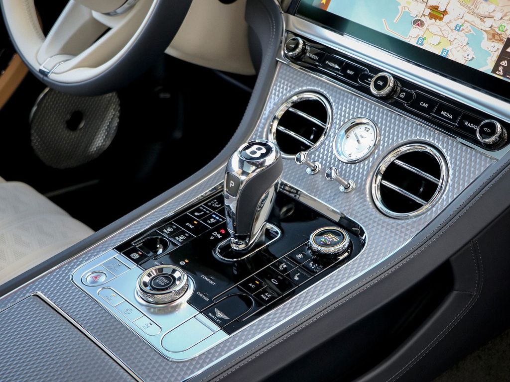 Bentley Continental GT 2025