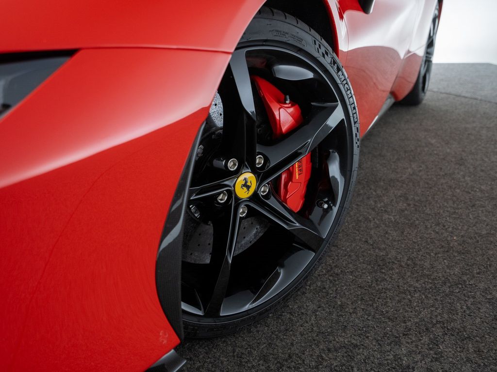 Ferrari SF90 2023