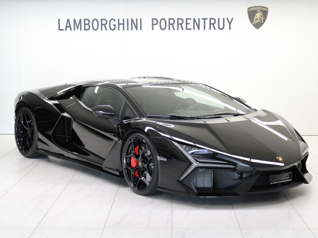 Lamborghini Revuelto 2024