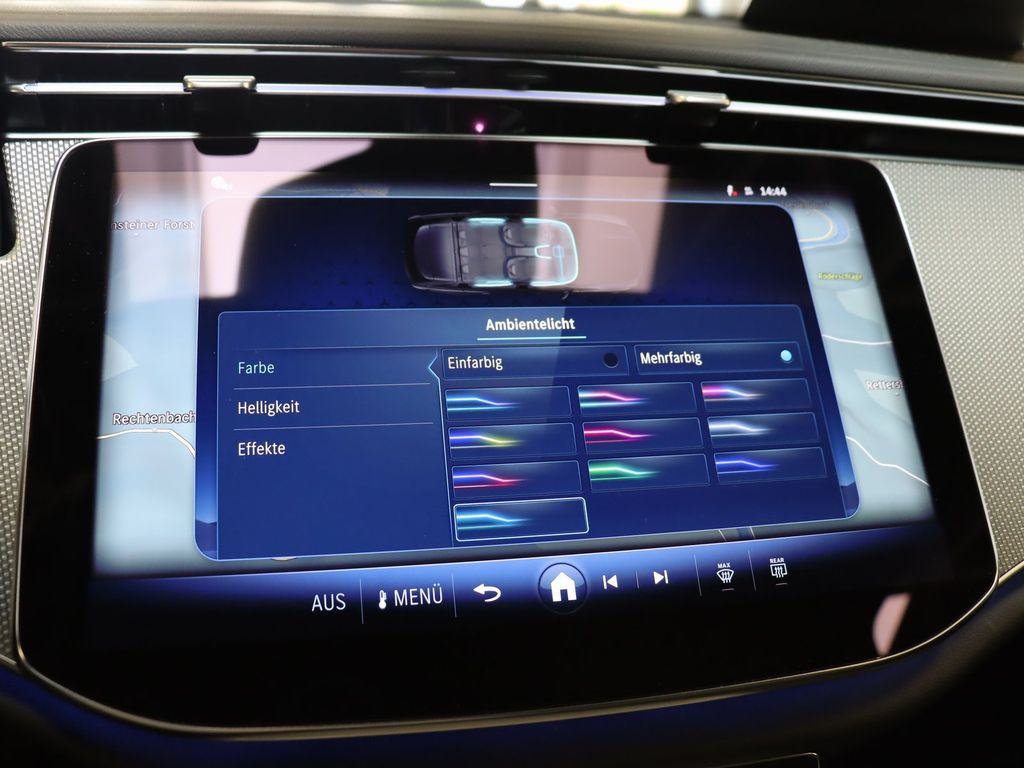 Mercedes-Benz E 300 2025