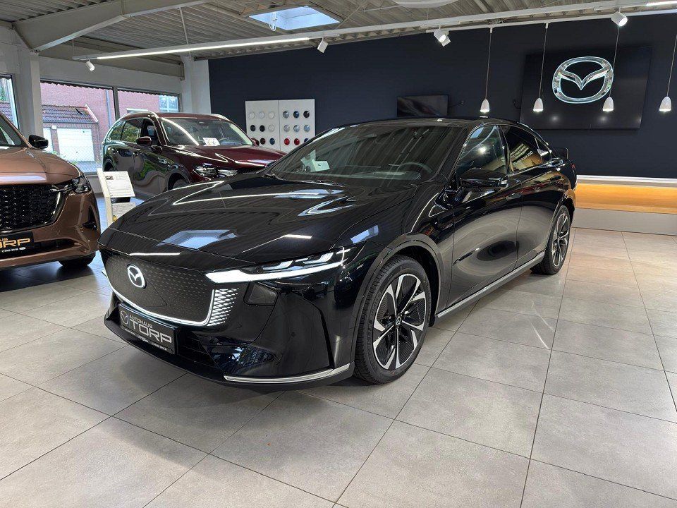 Mazda 6e 2025